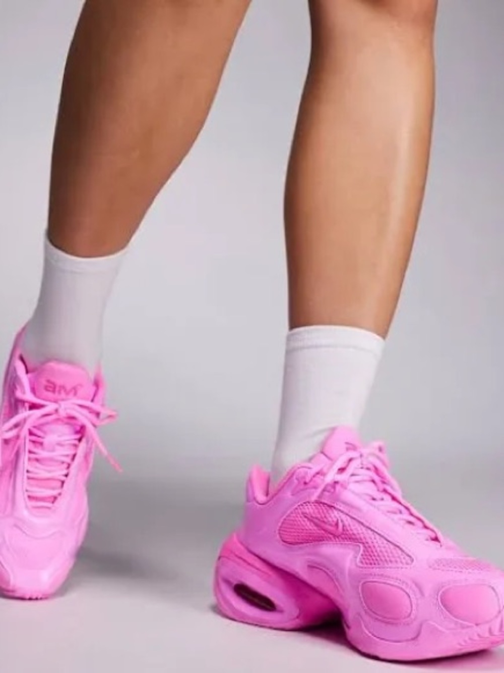 🌸Nike air max Muse pink 8.5 sneakers🌸